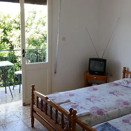 Hotel de apartamente Marina's Lipsoí