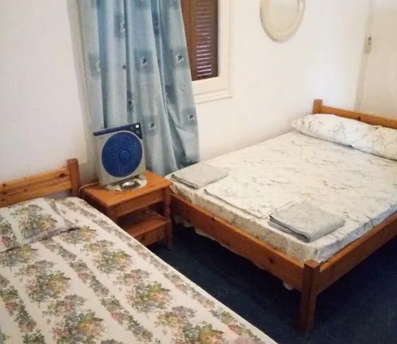 Marina's 3* ليبسوي